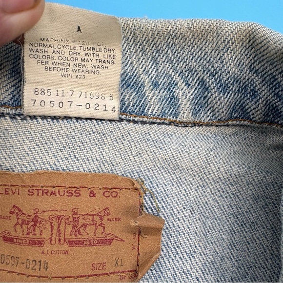 Vintage Levi’s Denim Trucker Jacket 70507-0214 Men's Size XL - Picture 7 of 10